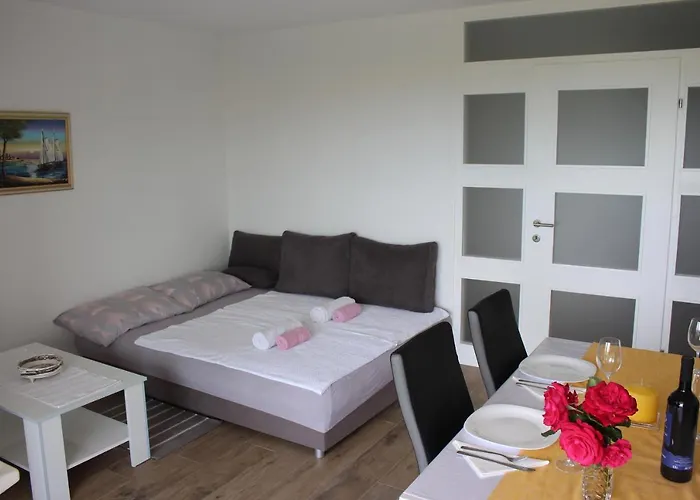 Bonaca Apartment *