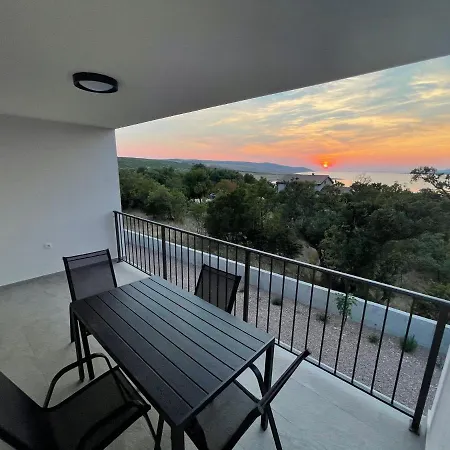 Bonaca Apartment *