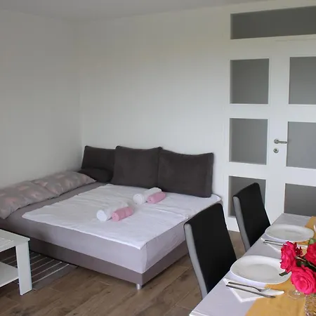 Bonaca Apartment *