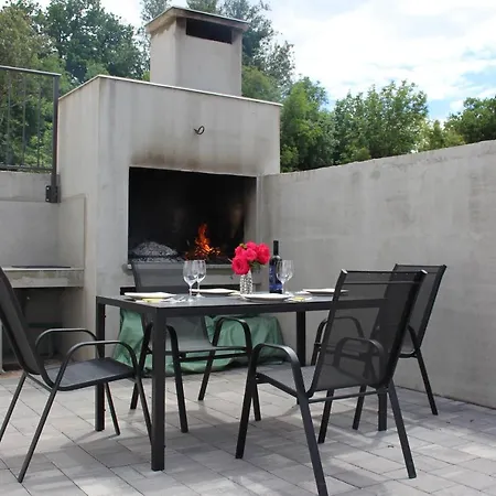 Apartment Bonaca Rovanjska
