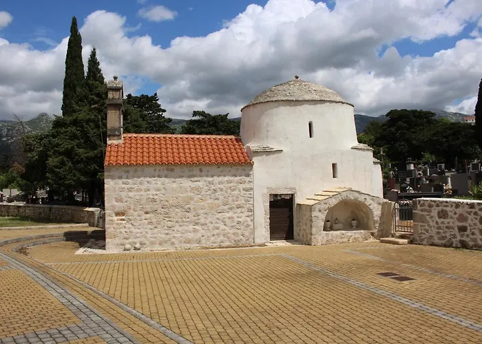 아파트 Bonaca 로바니스카